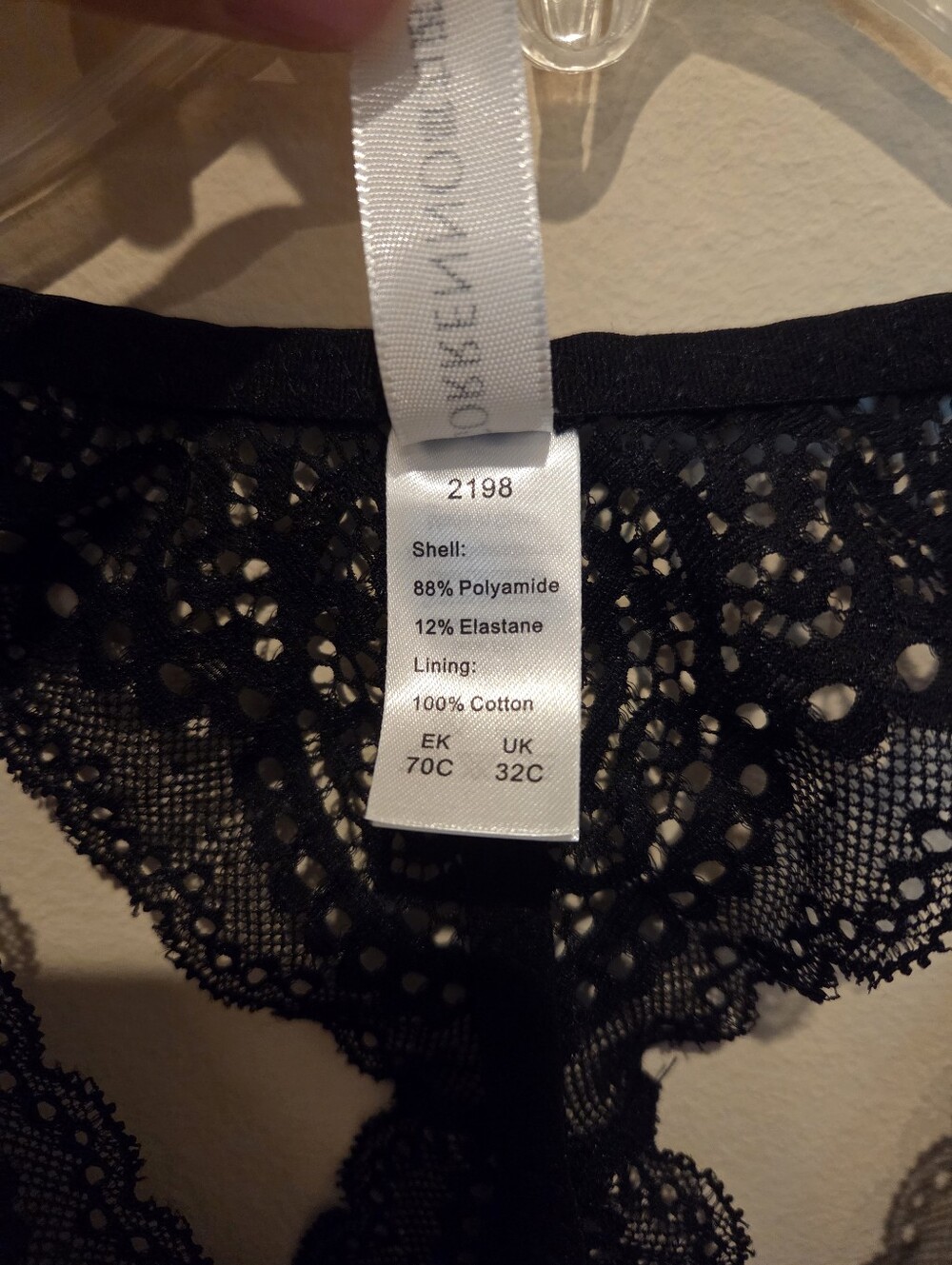 Front-close Racerback Lace Bra - Picture 6 of 9
